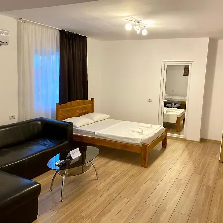 Cochilia Ultracentral 3 Stele Πανσιόν