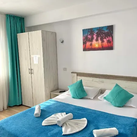 Cochilia Ultracentral 3 Stele Πανσιόν