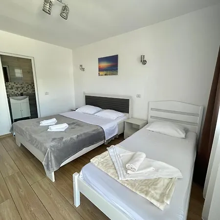 Cochilia Ultracentral 3 Stele 3*