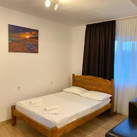 Vila Cochilia Ultracentral 3 Stele Guest house Costinesti