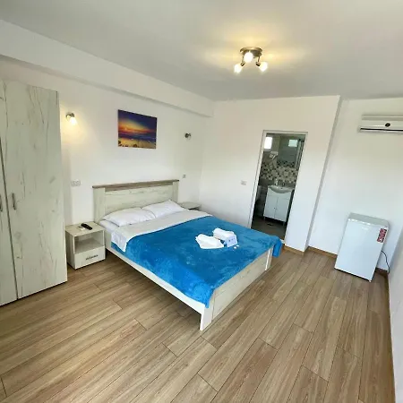 Pensionat Cochilia Ultracentral 3 Stele 3*